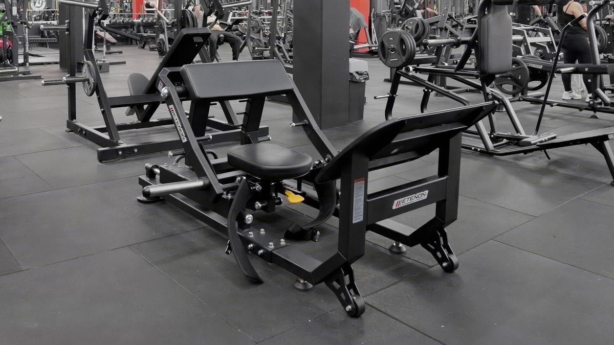 PL10 Hip Thrust